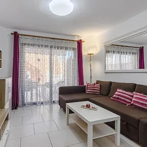 Apartment Cristianos Royal Gardens